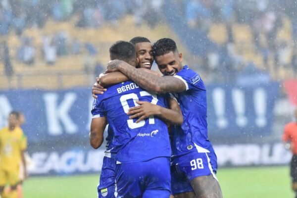 Persib targeting first victory in home match against Lion City