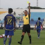 Tuding Wasit, Pelatih Arema Soroti Faktor Penyebab Kekalahan dari Borneo